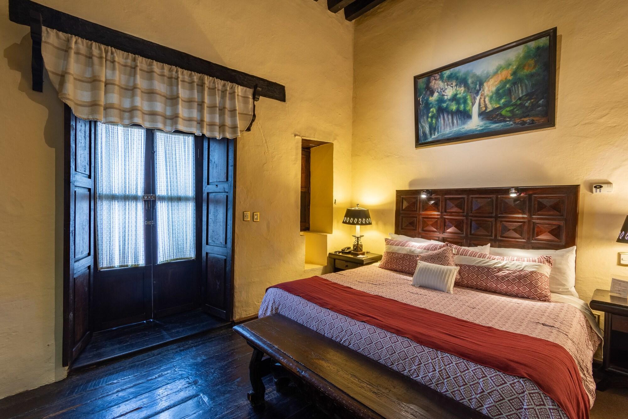 Hotel Mansion Iturbe Patzcuaro Exterior photo