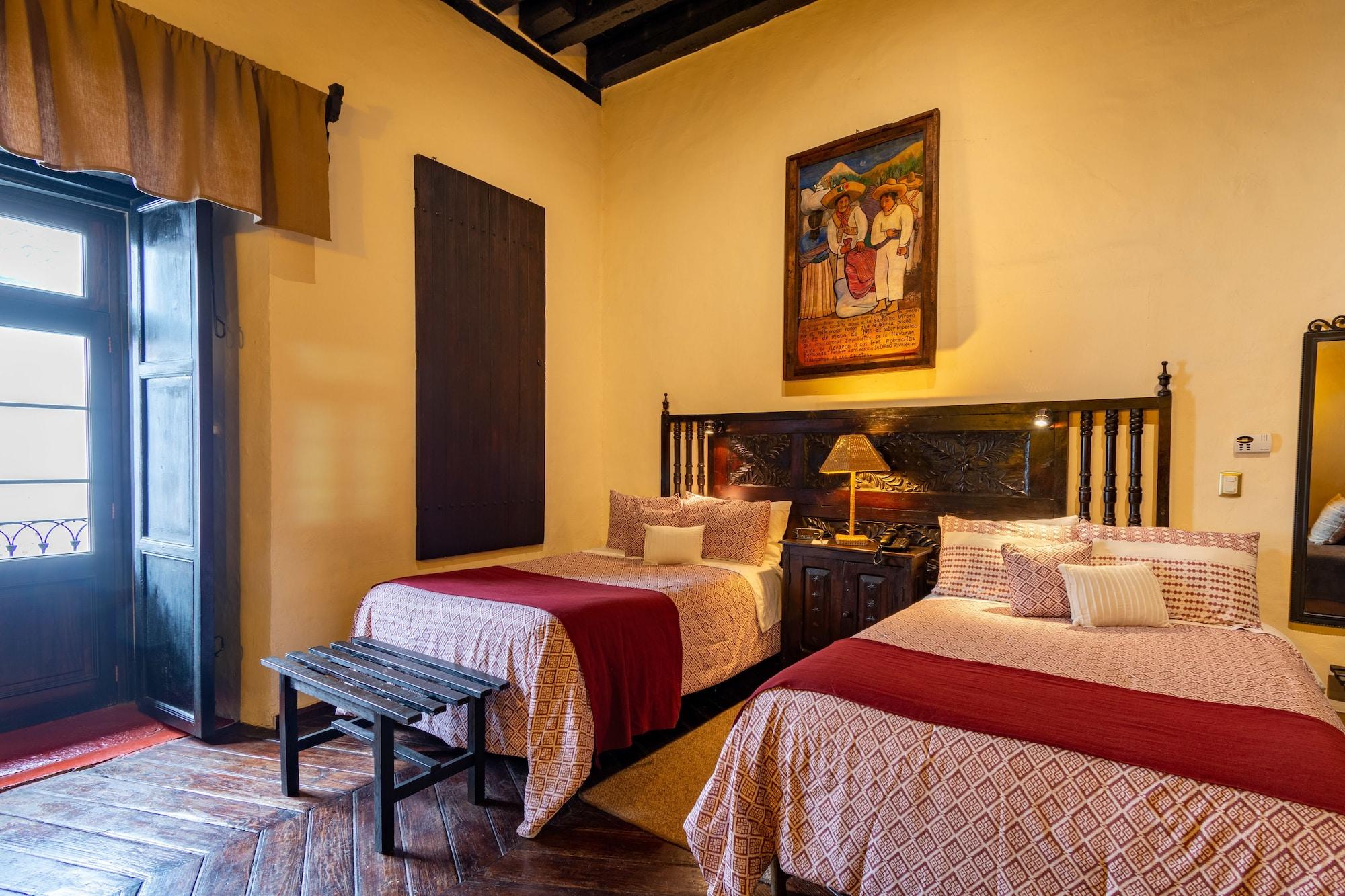 Hotel Mansion Iturbe Patzcuaro Exterior photo