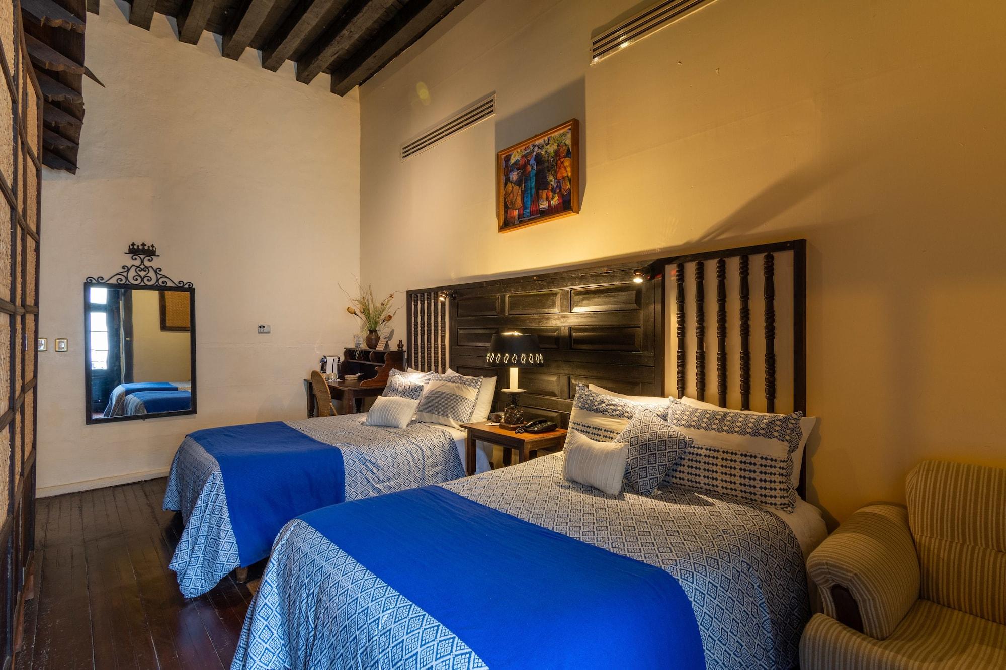 Hotel Mansion Iturbe Patzcuaro Exterior photo