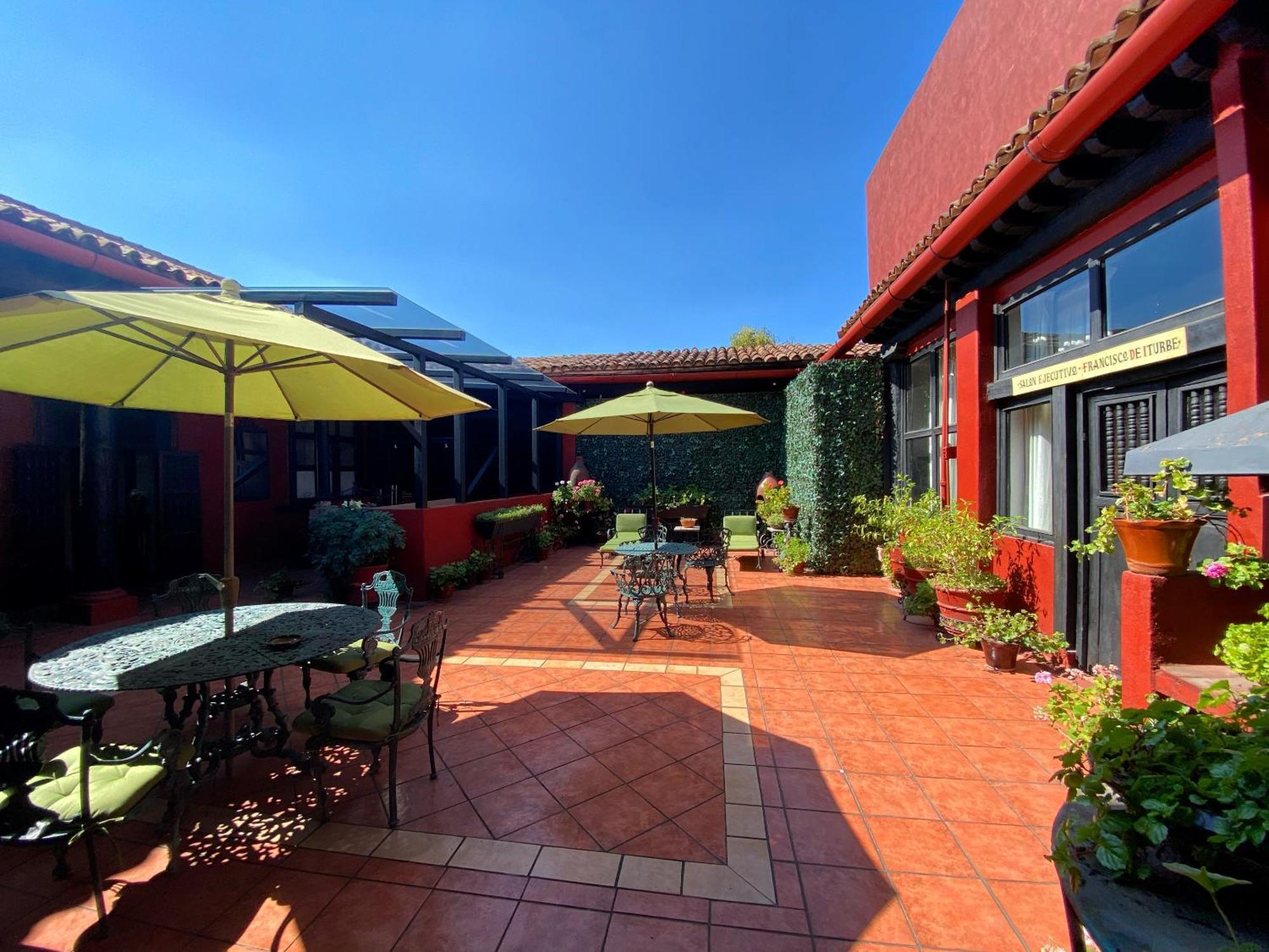 Hotel Mansion Iturbe Patzcuaro Exterior photo