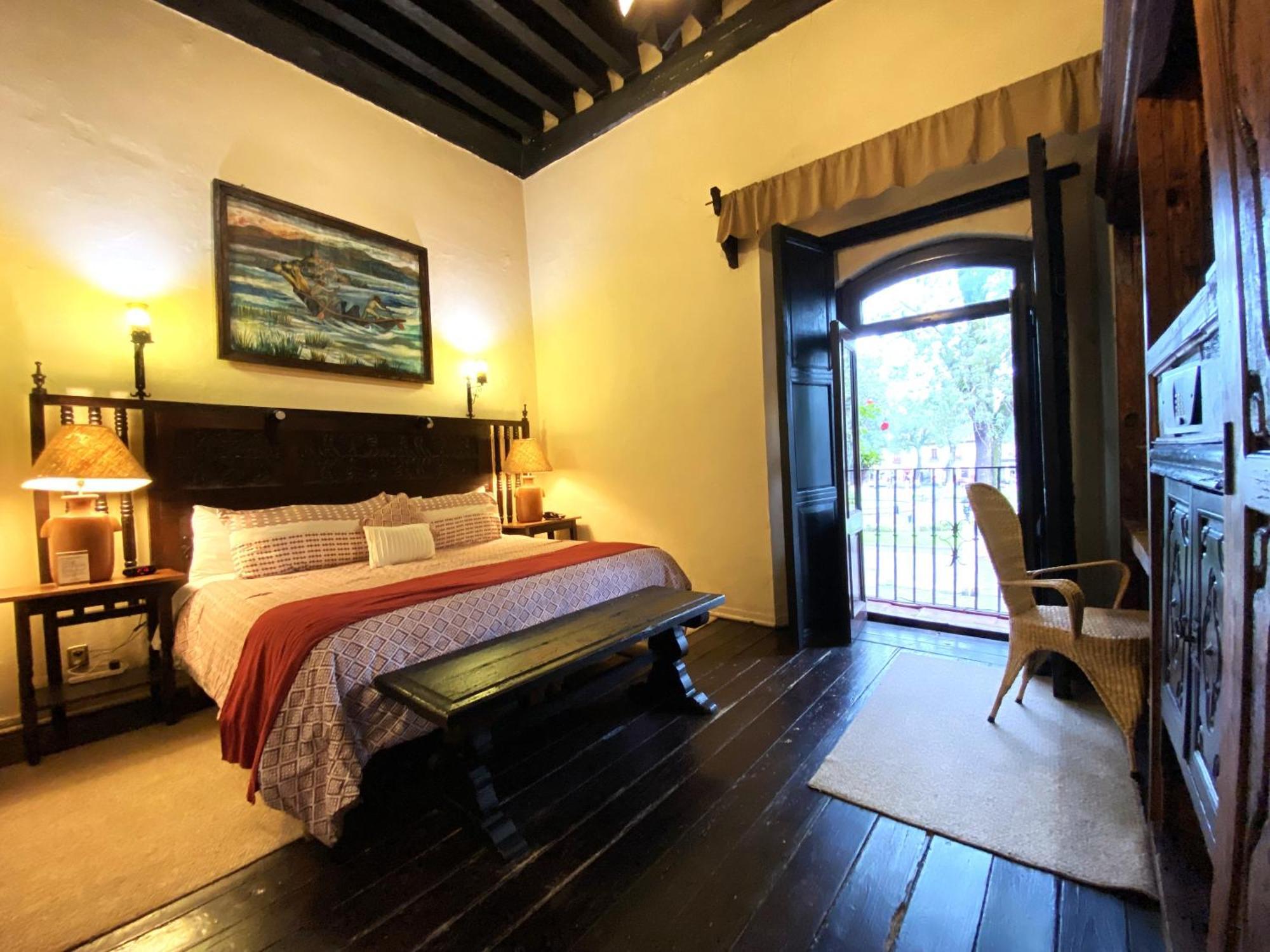 Hotel Mansion Iturbe Patzcuaro Exterior photo