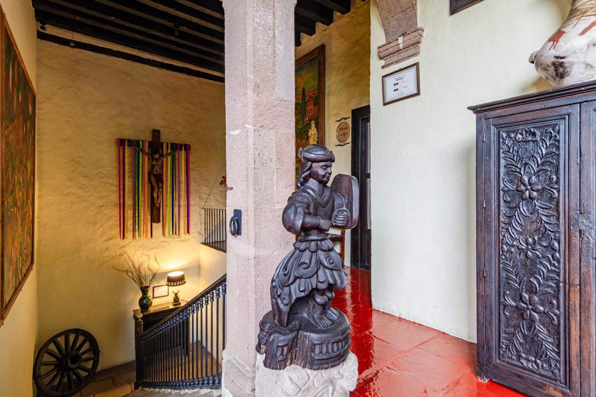 Hotel Mansion Iturbe Patzcuaro Exterior photo